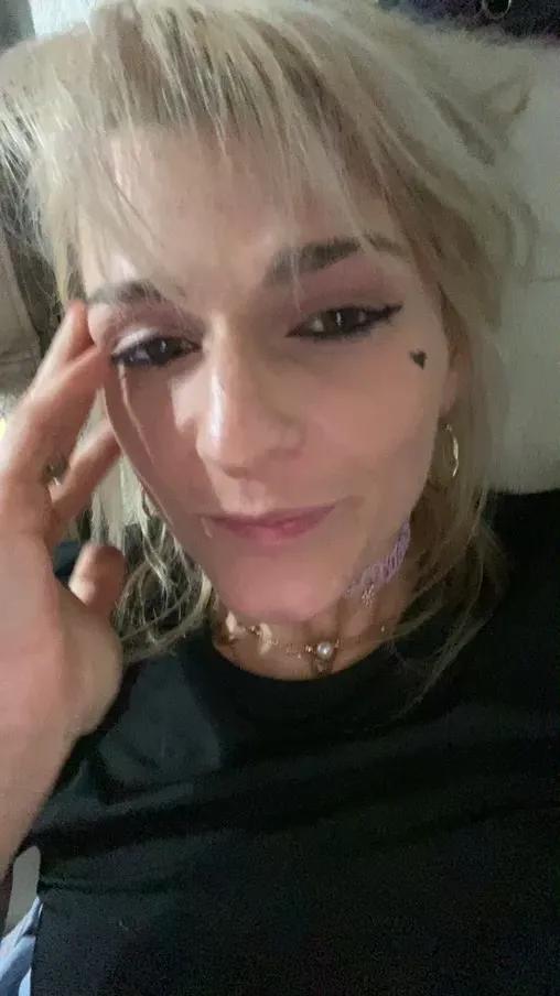 Offline Pechefraise30 on Cam4