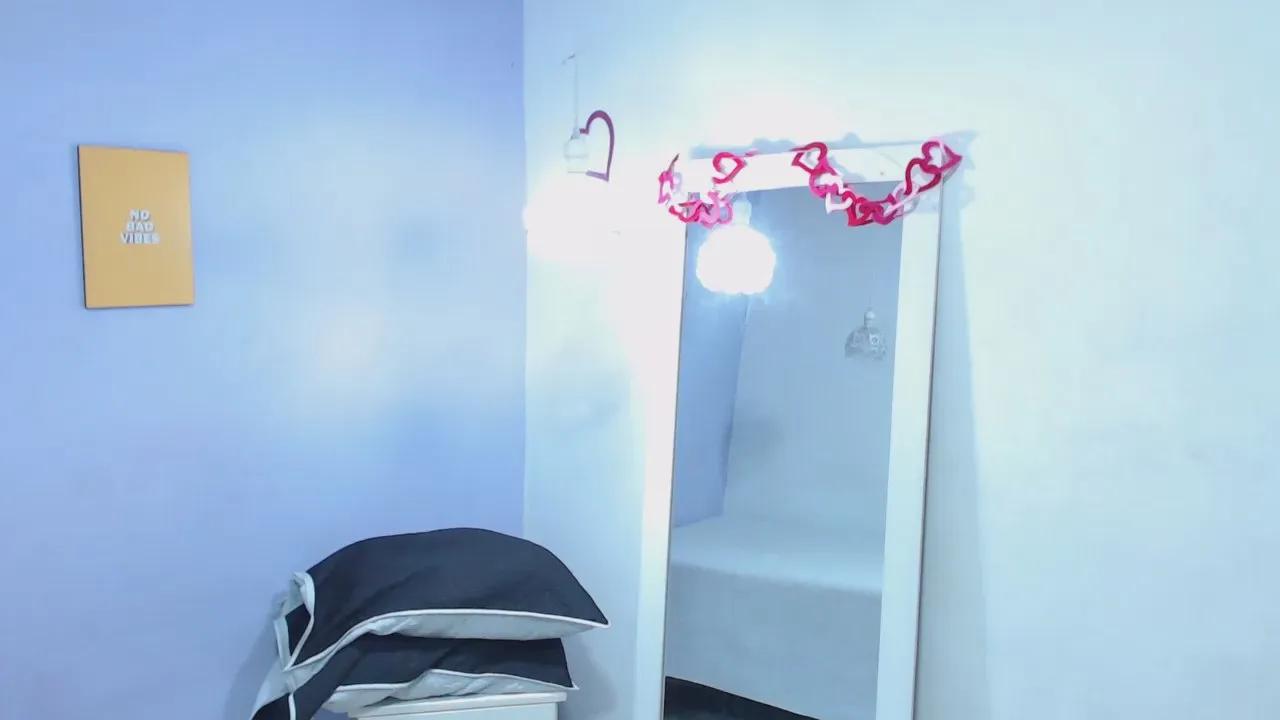 penelope_gucci2 on Cam4 