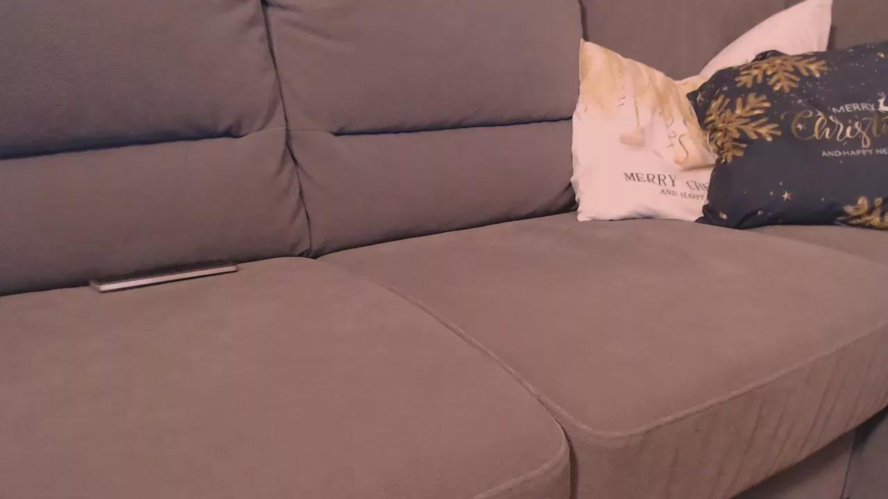 Offline PerfumeDelight on Cam4