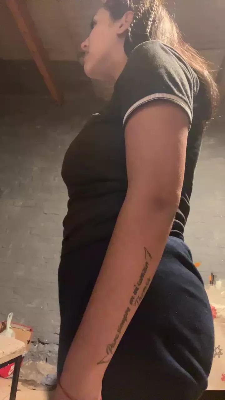 Perrareyna on Cam4 