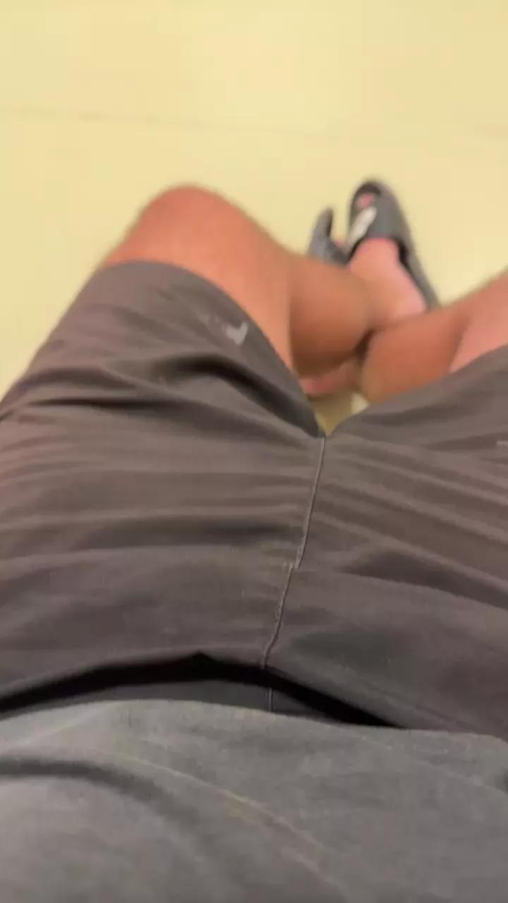 Offline Petitebsexy on Cam4