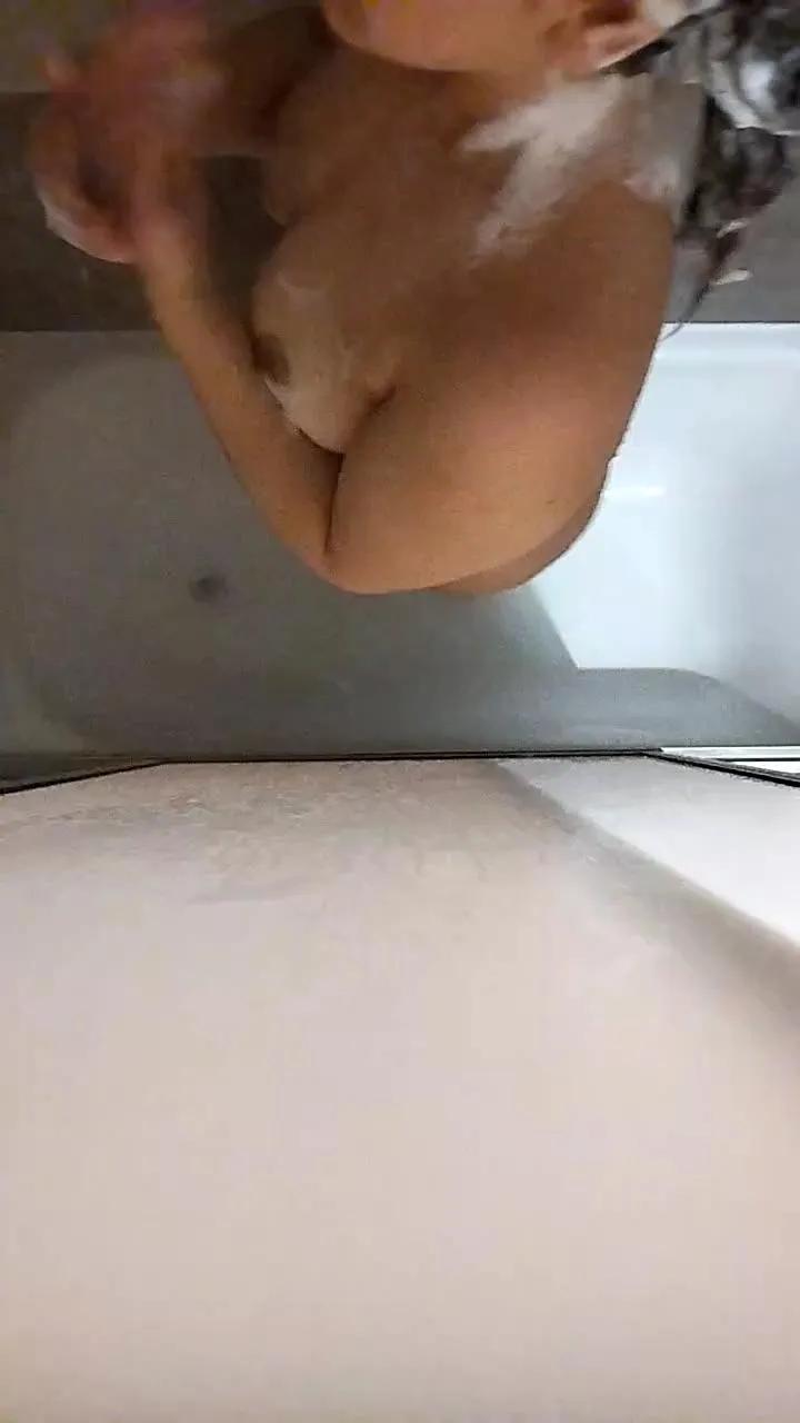 Pimientarojaof on Cam4 