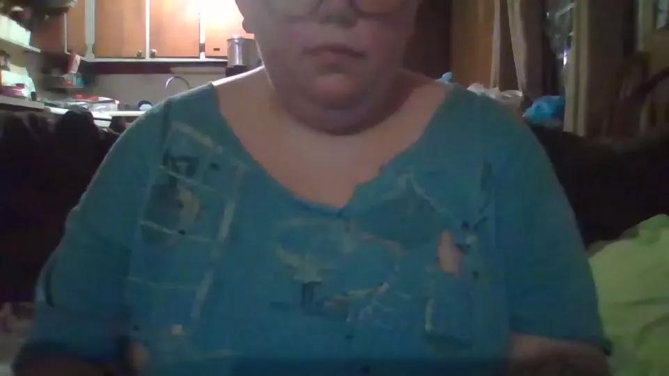 PlusSizeIzzy94 on Cam4 