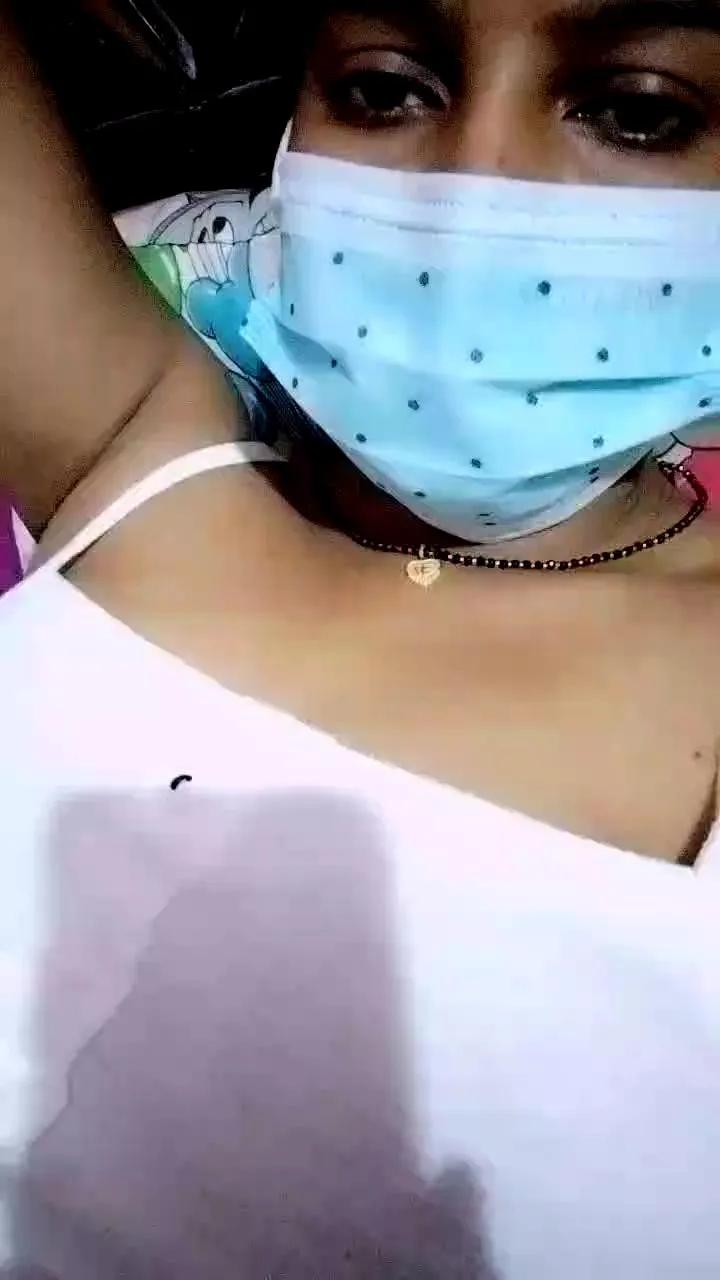 Pooja1990 on Cam4 