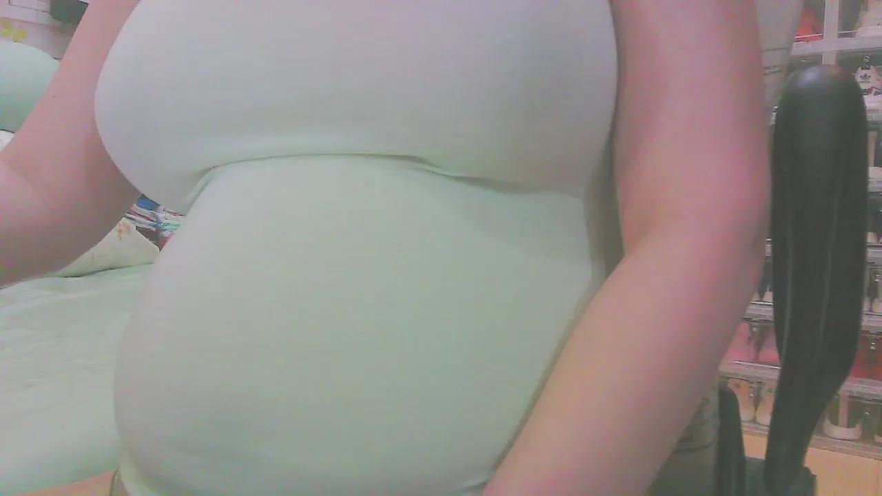preggy4hire —  #pregnant #bigpussylips #milk #feet #pussy #squirt #masturbation