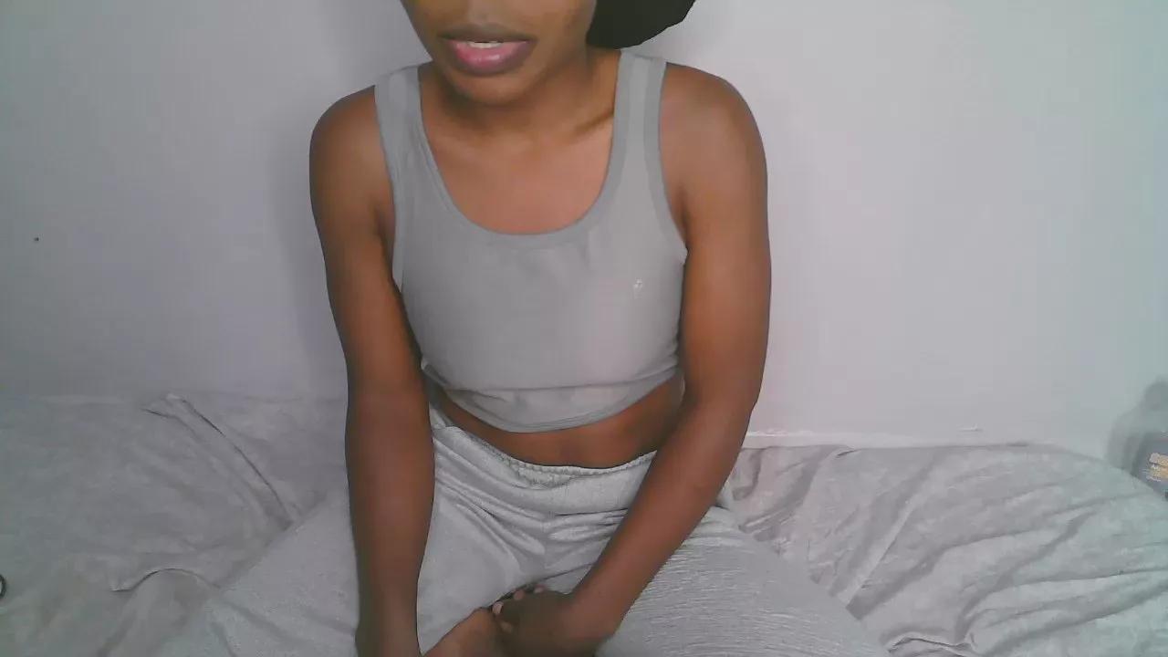 Freechat Prettytoto on Cam4