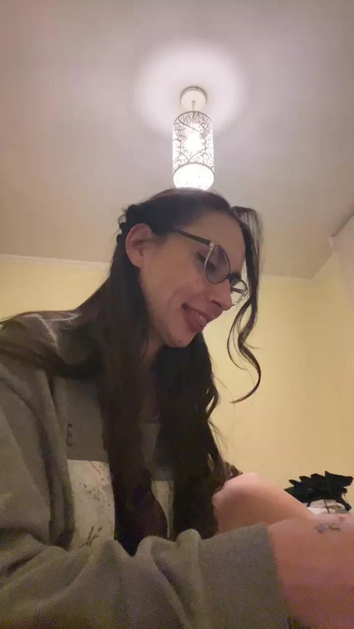 queen1802 on Cam4 