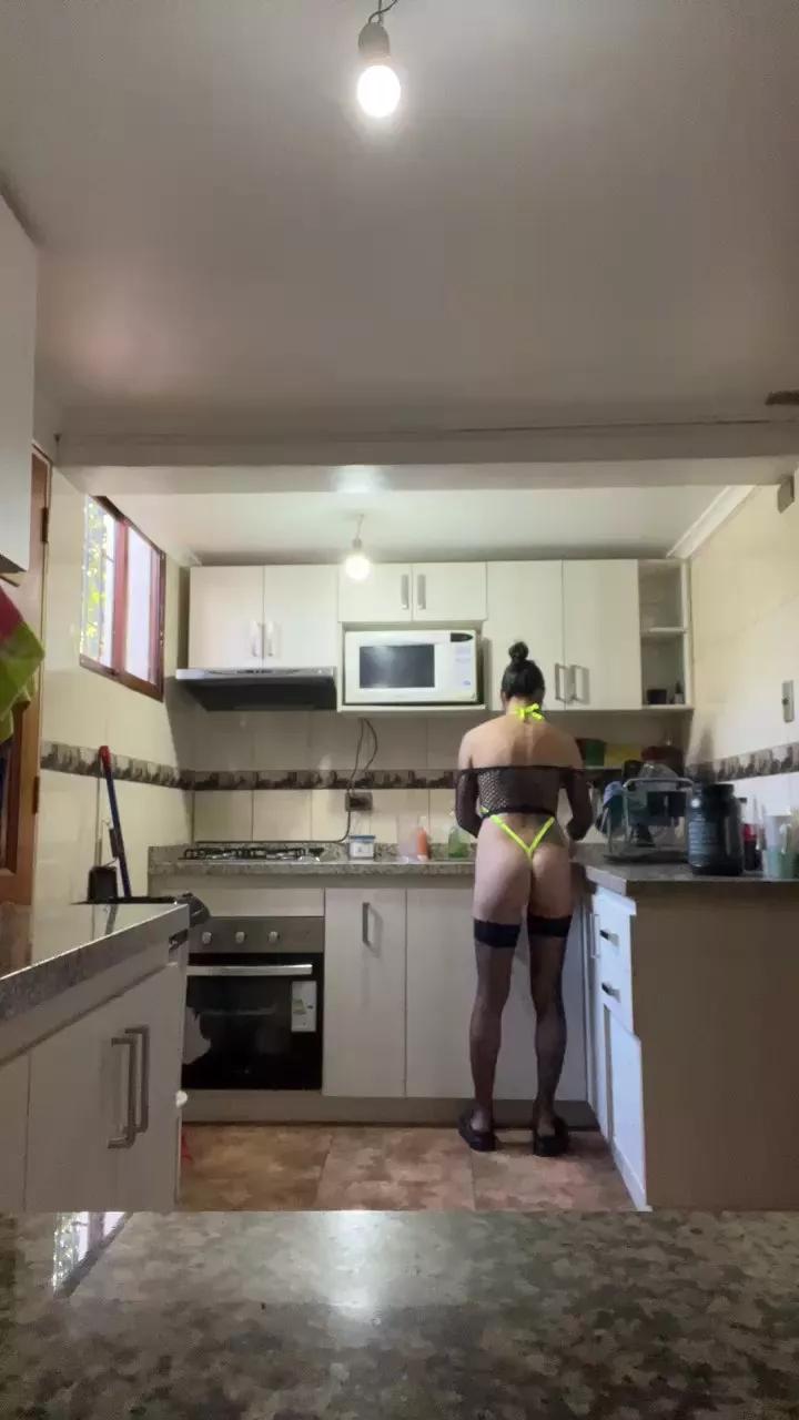 queen1802 on Cam4 