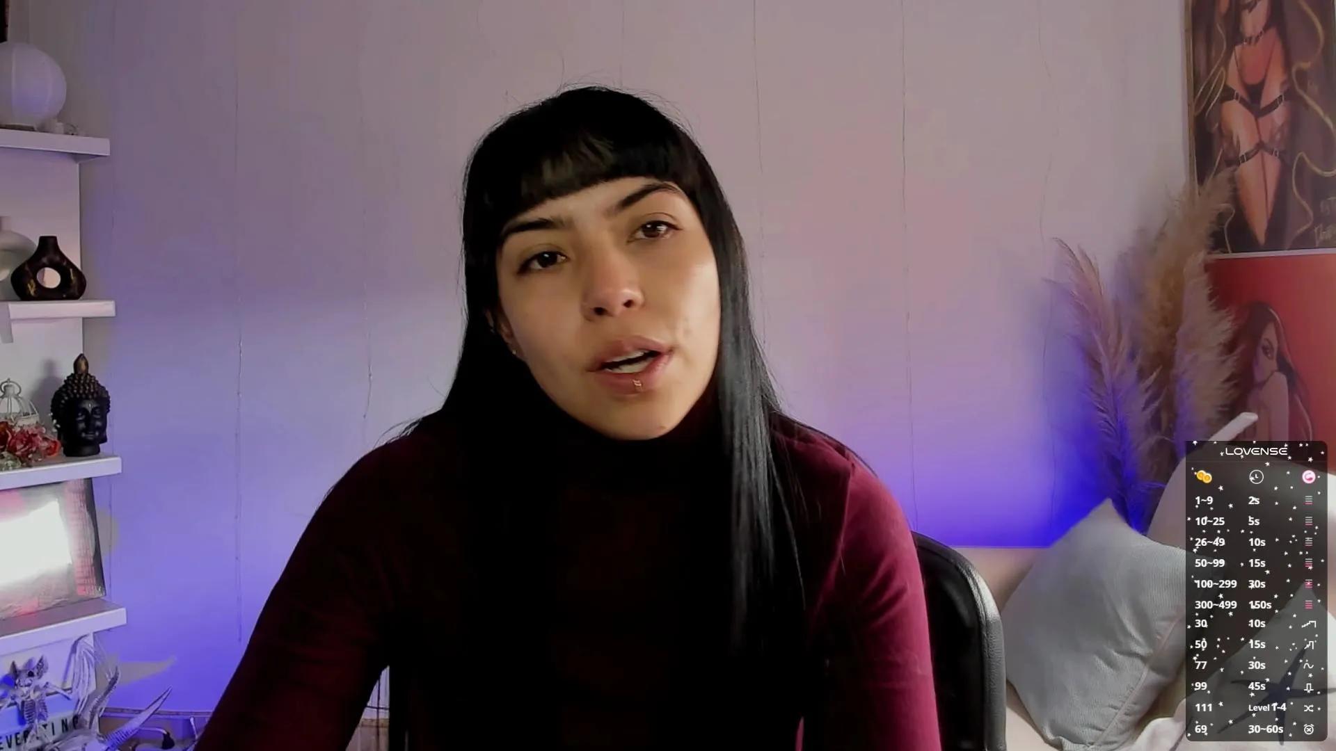 QueenDesiree on Cam4 