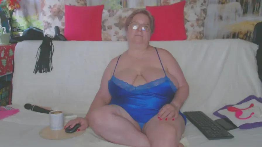 Avatar of QueenPammy