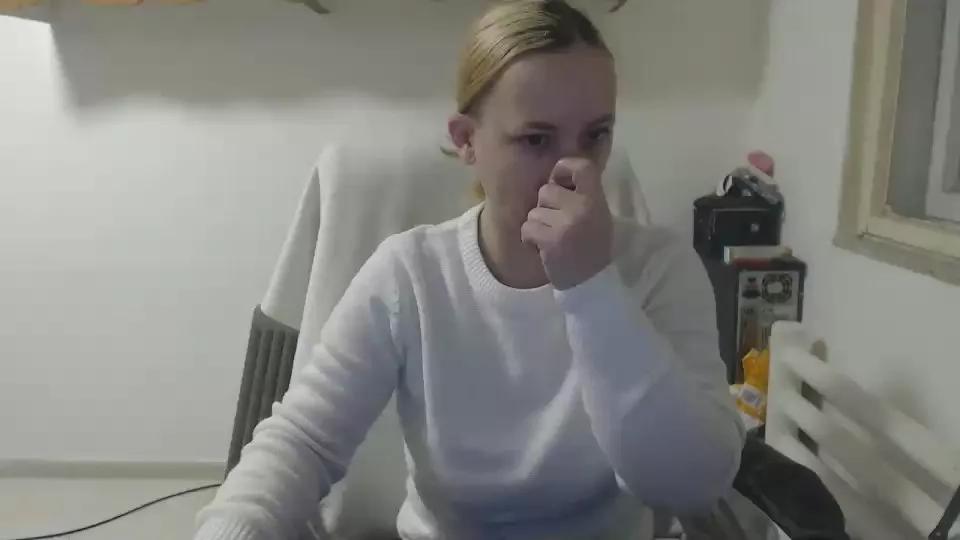 queensinner on Cam4 