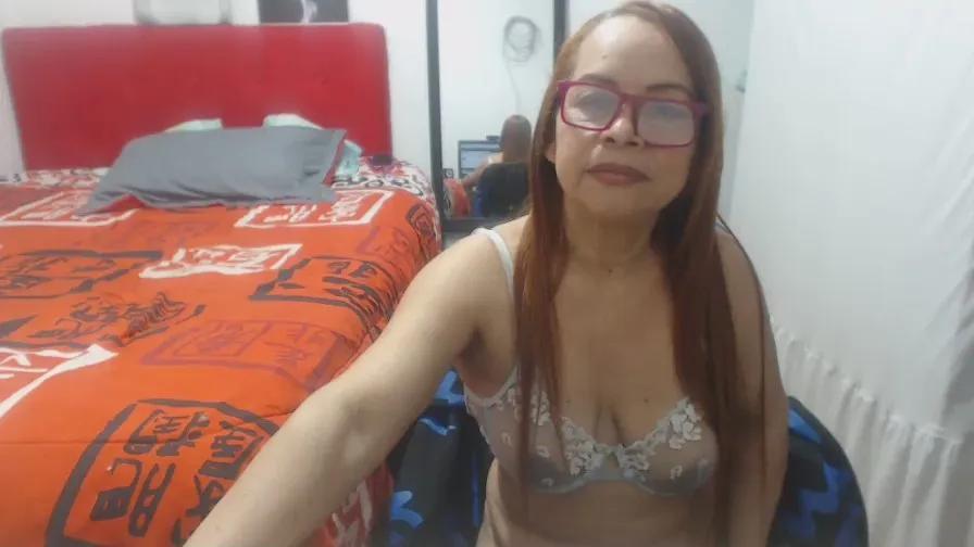 rebekkamaturee on Cam4 