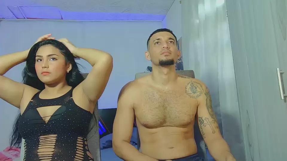 Offline Reina_paola on Cam4