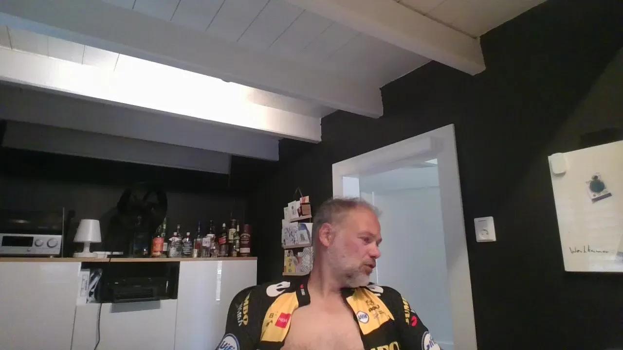 Offline rene4ufun on Cam4