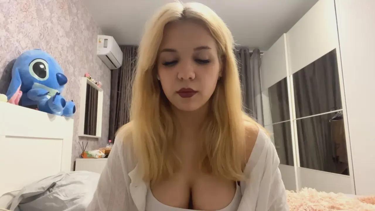 RoryNarr —  #nonude #natural #18 #shy #new