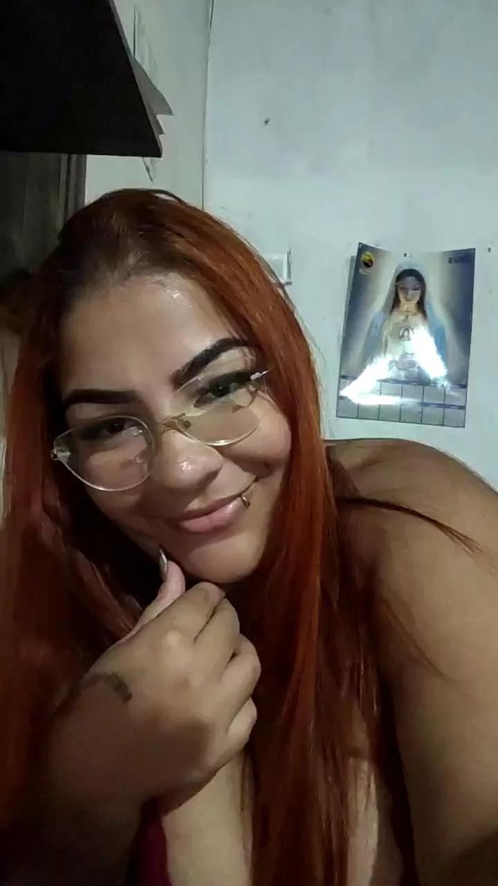 ruiviinhaX on Cam4 