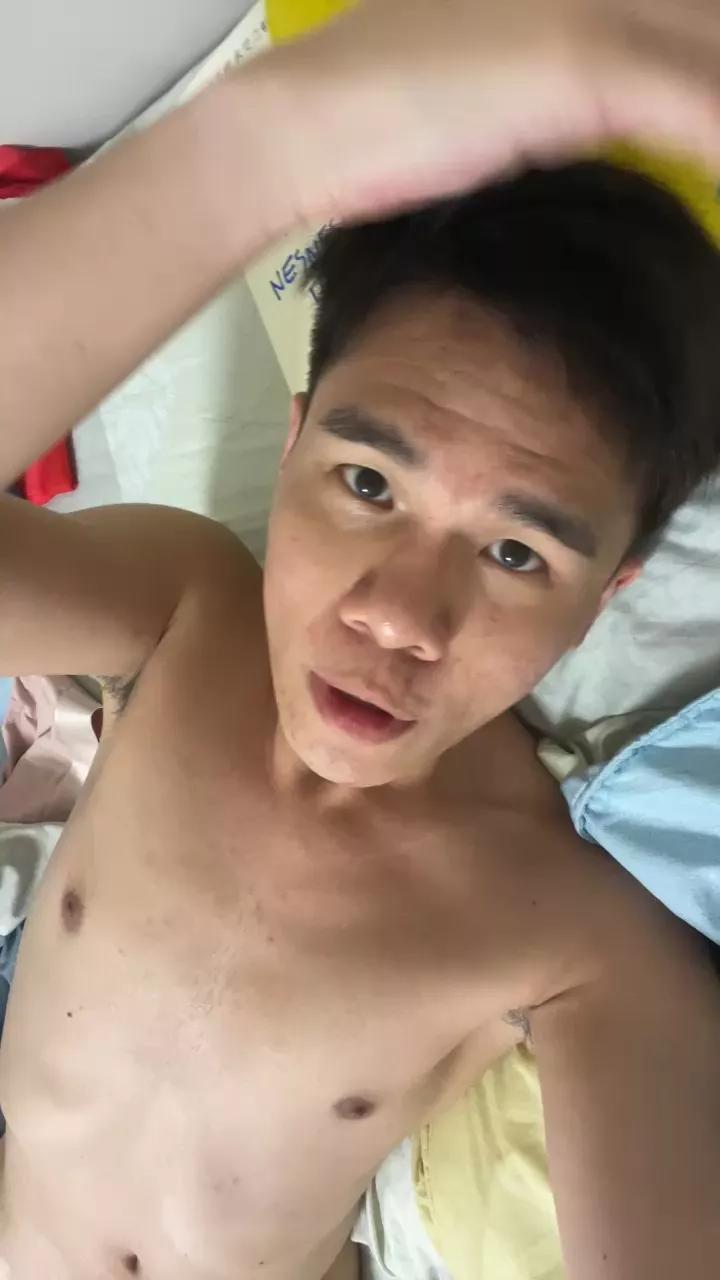 S9842096 on Cam4 