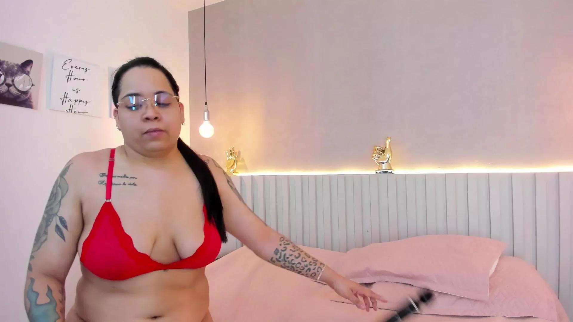 saraandelliee on Cam4 