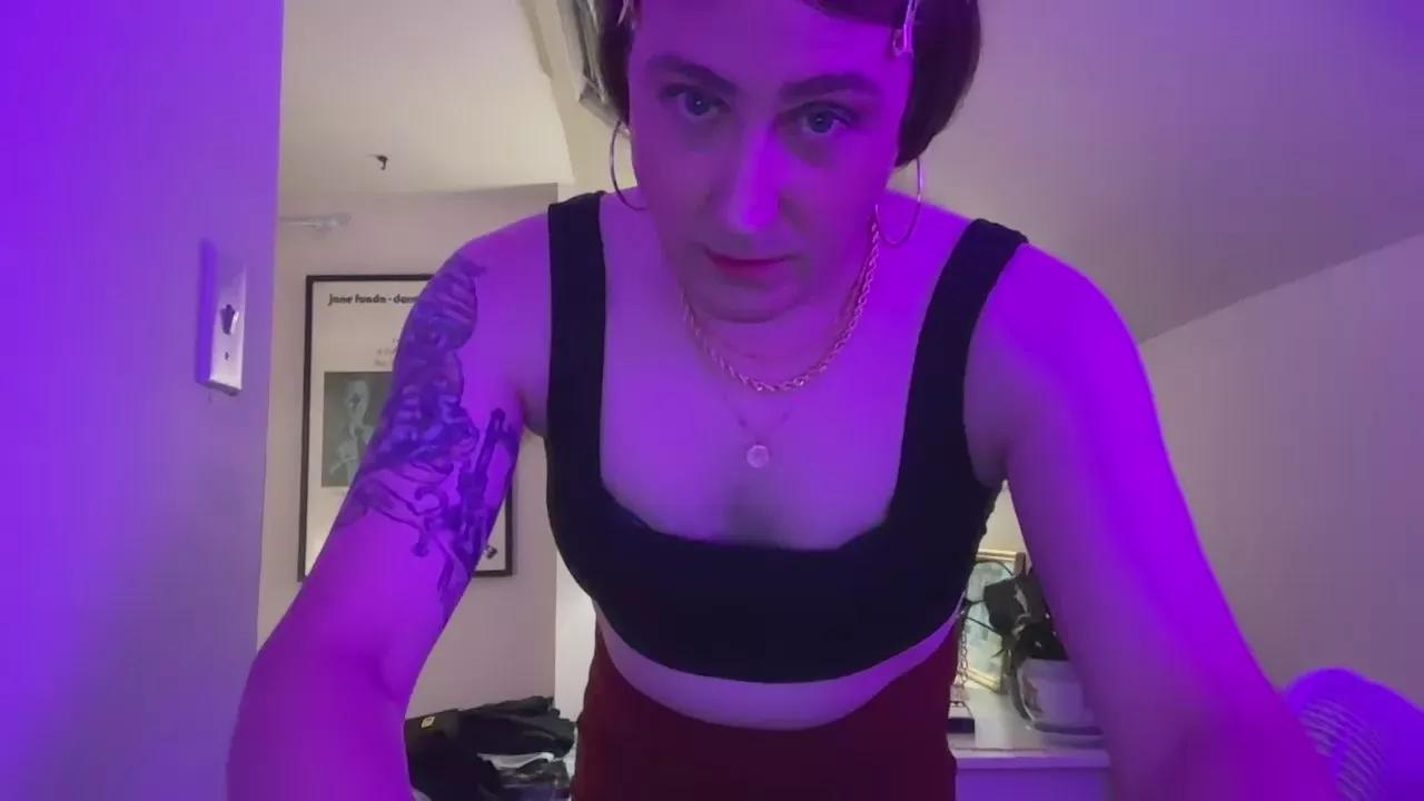 Offline SarahF87 on Cam4