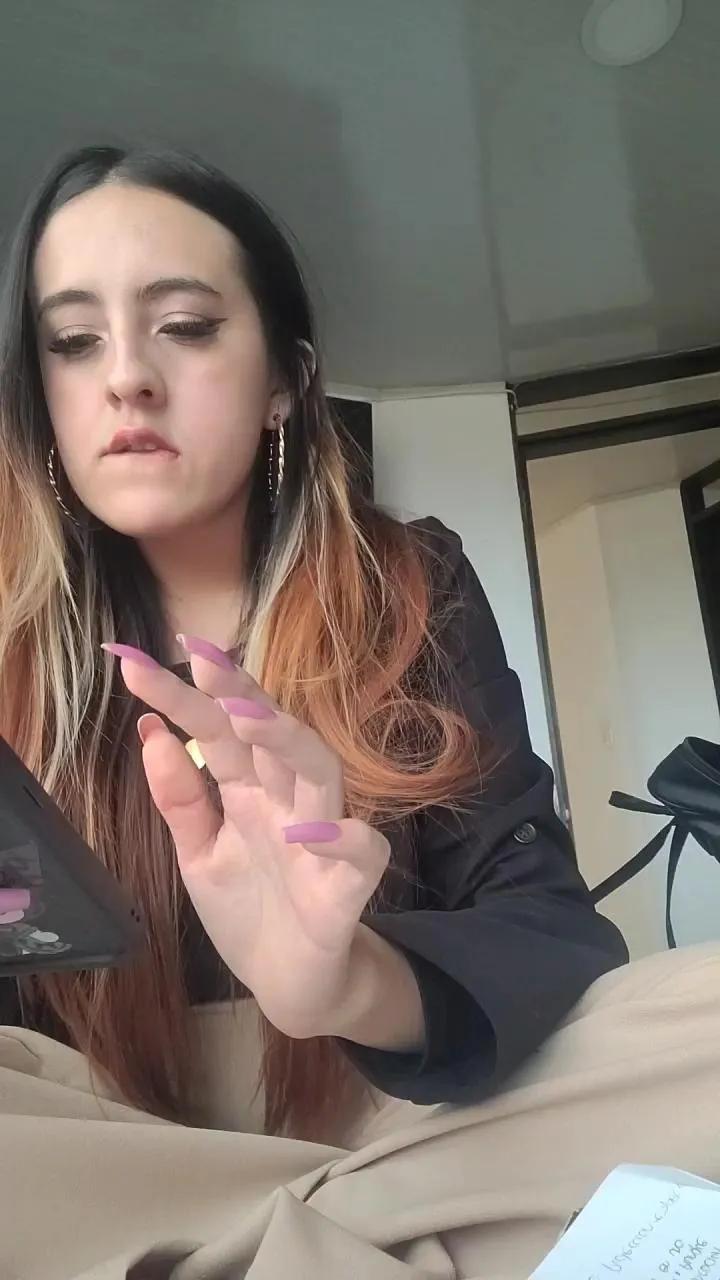 SarahRusso on Cam4 