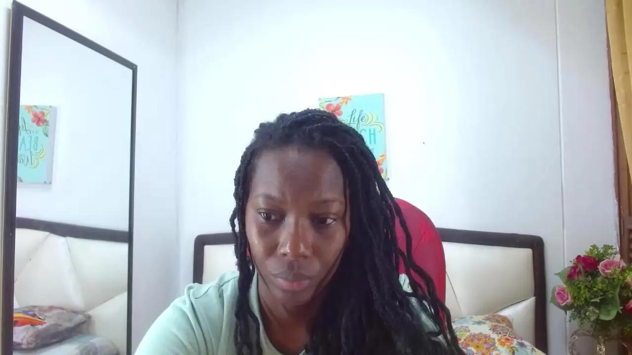 SaraMarks on Cam4 