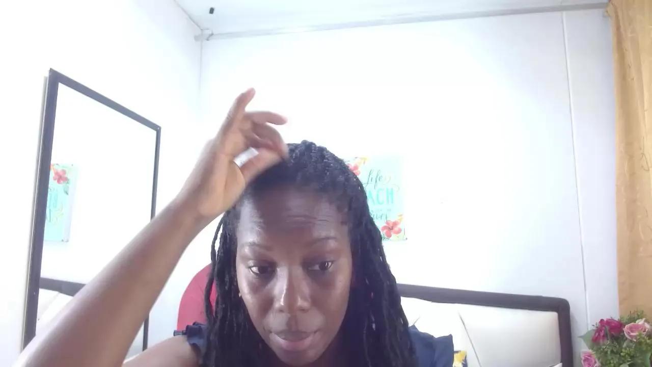 SaraMarks on Cam4 