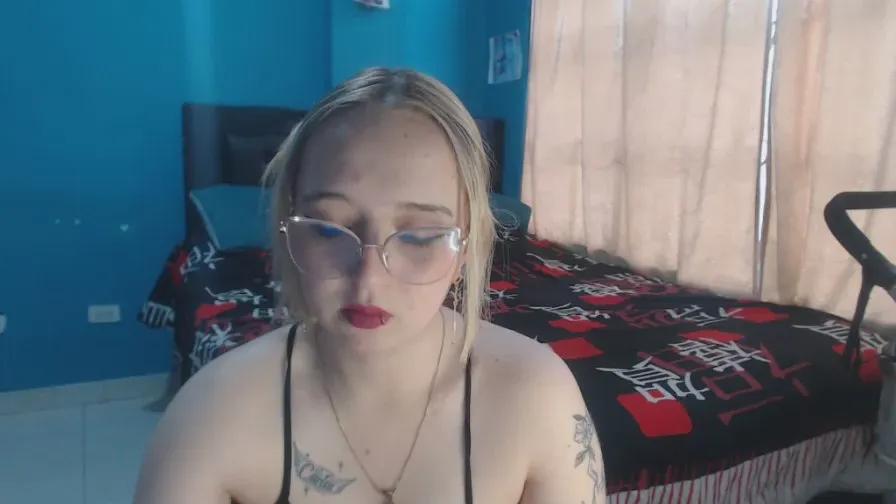 Saraross1 on Cam4 