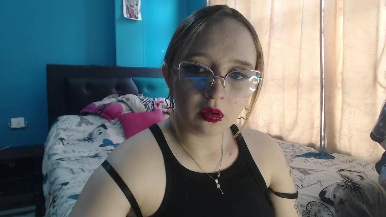 Saraross1 on Cam4 