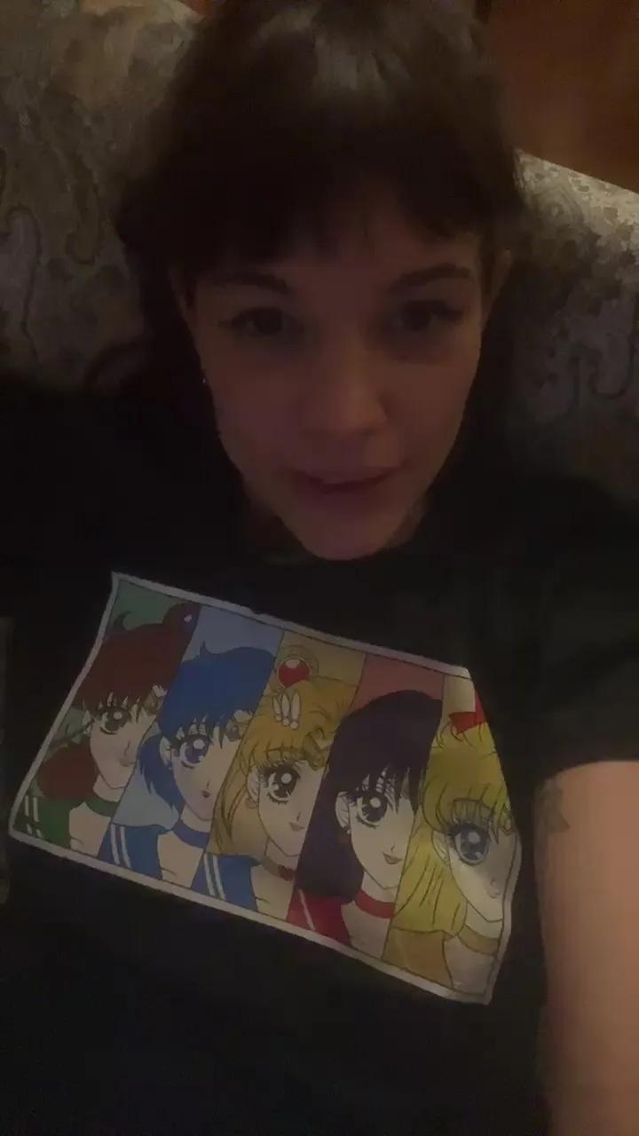 Offline SarettaB90 on Cam4