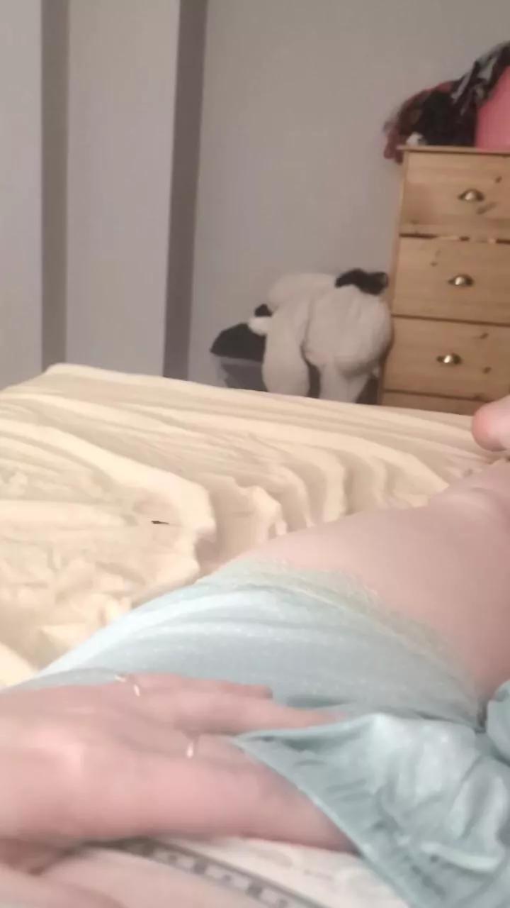 Offline sassyminx on Cam4