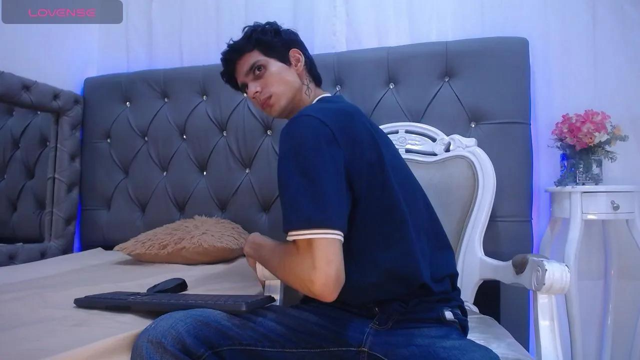 Sebalexis7 —  #C2C #milk #masturbation #schoolgirl #spanking #bdsm #amateur