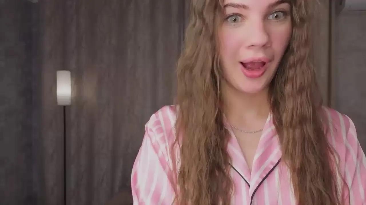 SelenaLoos —  #striptease #spanking #cute #blowjob #pussy #ass #anal