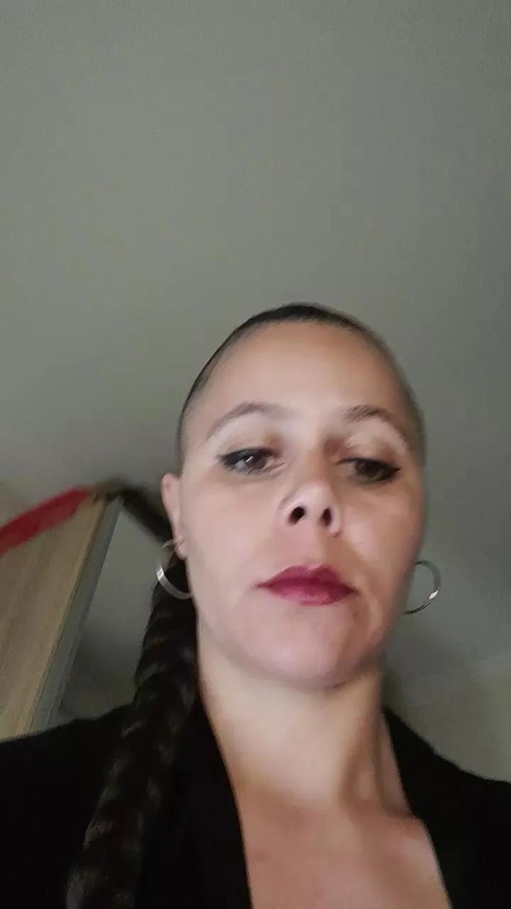 SelinaCoquine69 on Cam4 