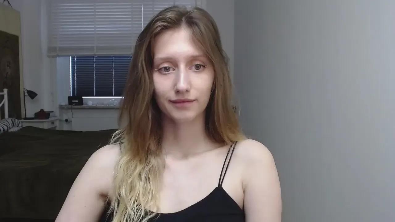 sensual_Luna on Cam4 