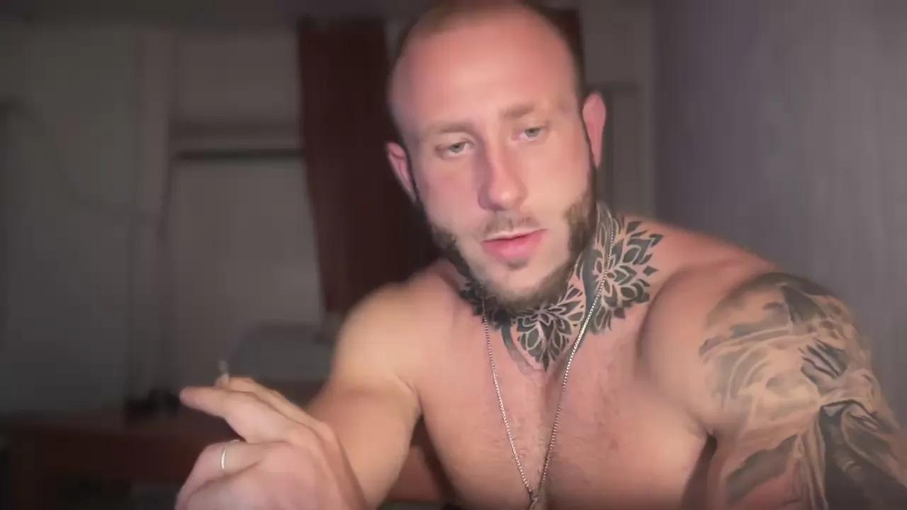 Offline sergio300PL on Cam4