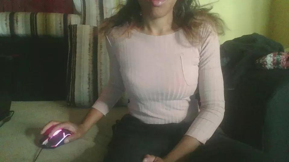 SexyMilfsuck on Cam4 