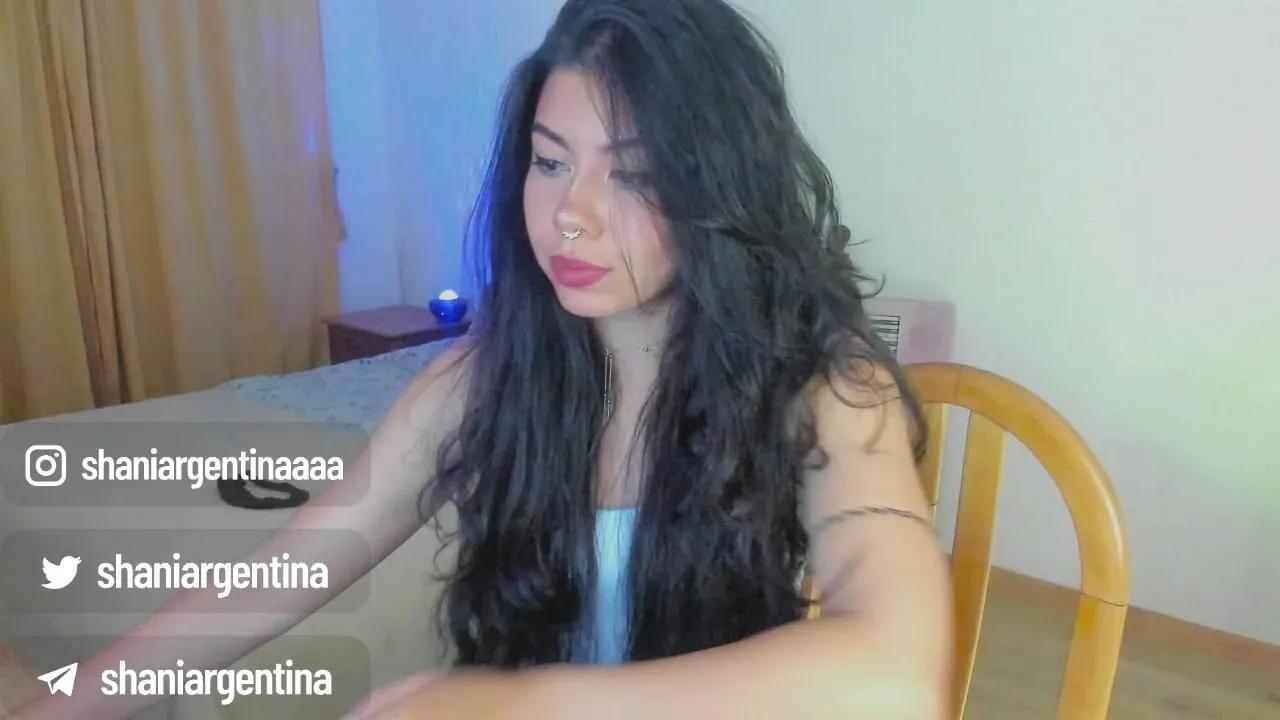 Offline ShaniArgentina on Cam4