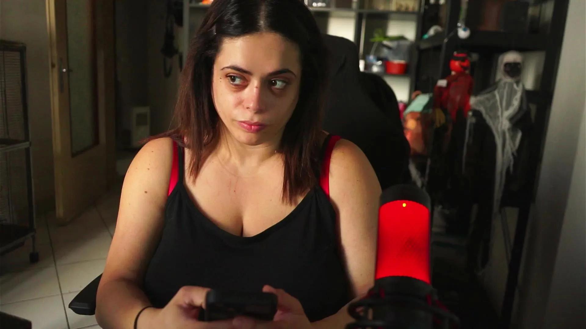 sharonurbex —  #feet #pussy #masturbation #deepthroat #squirt #cute #amateur