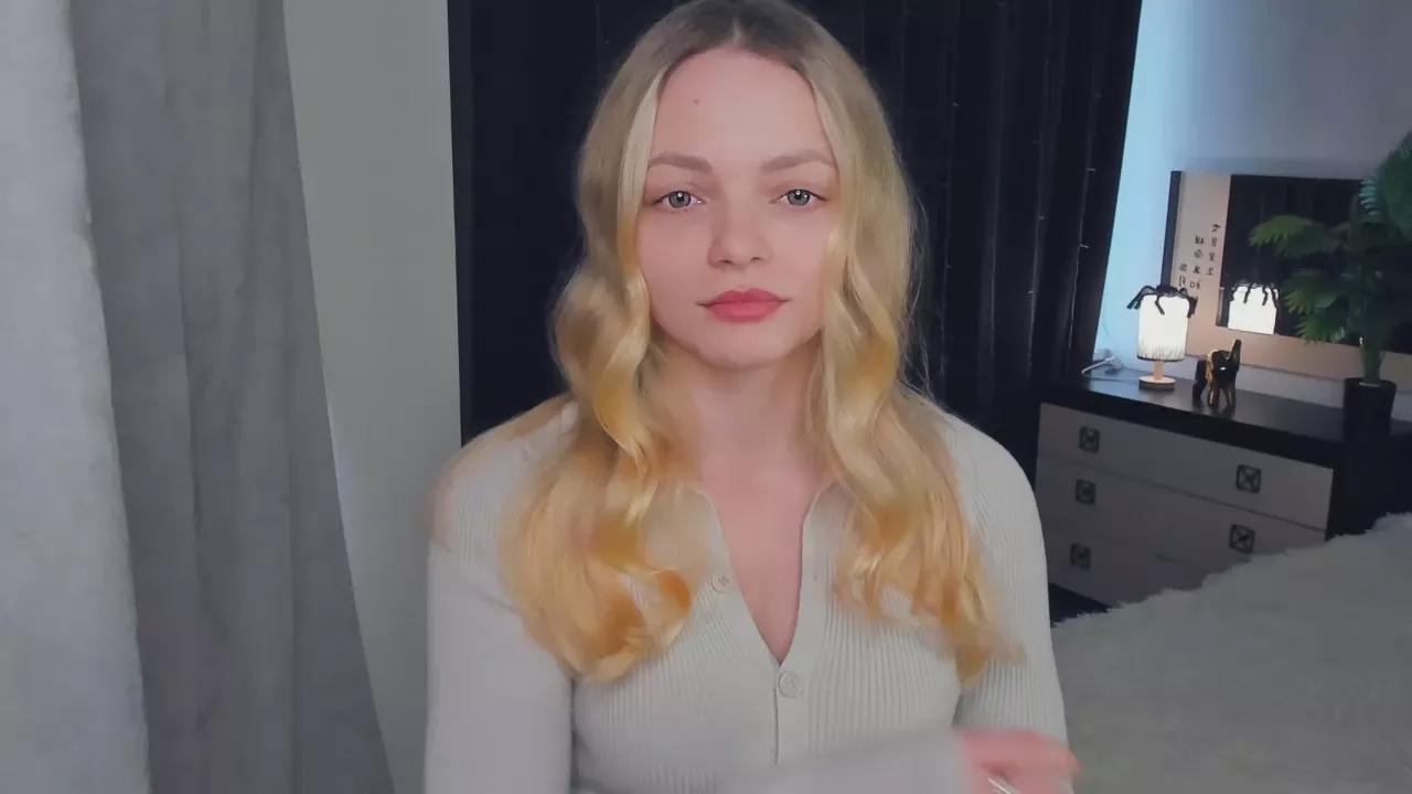 SilverEddy on Cam4 