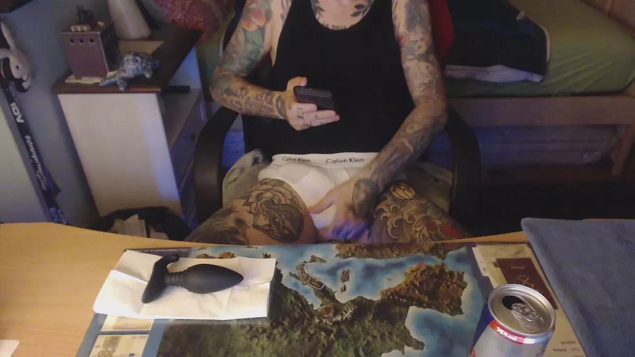Offline simopussyfan on Cam4