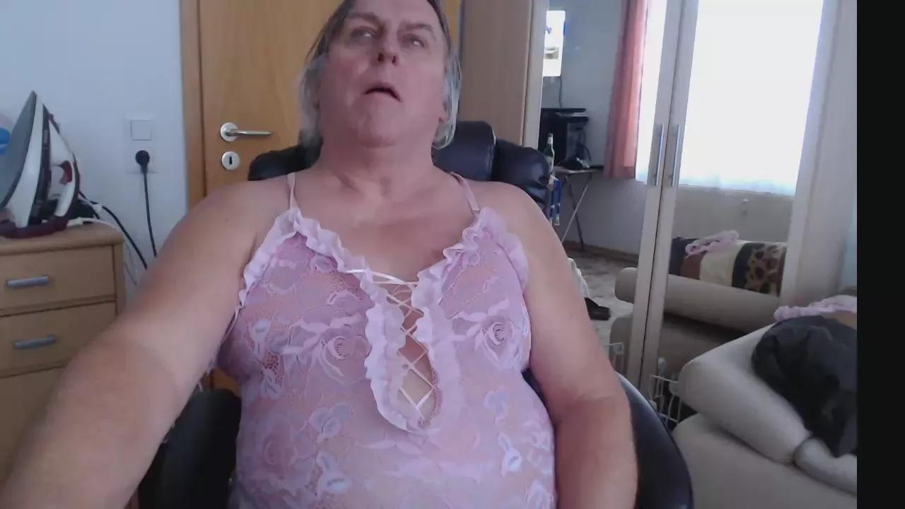Avatar of SissyGera