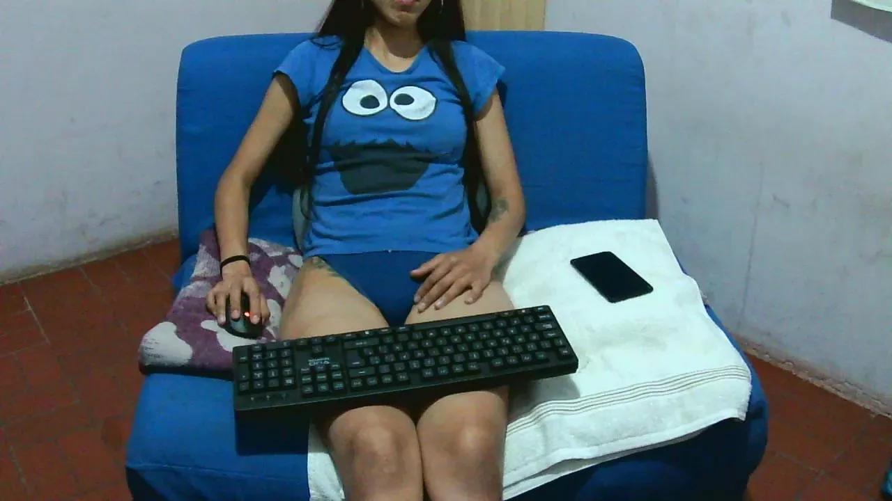 Offline skinny_sexy666 on Cam4