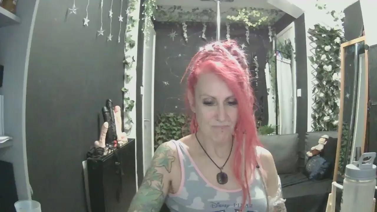 SkySparks on Cam4 