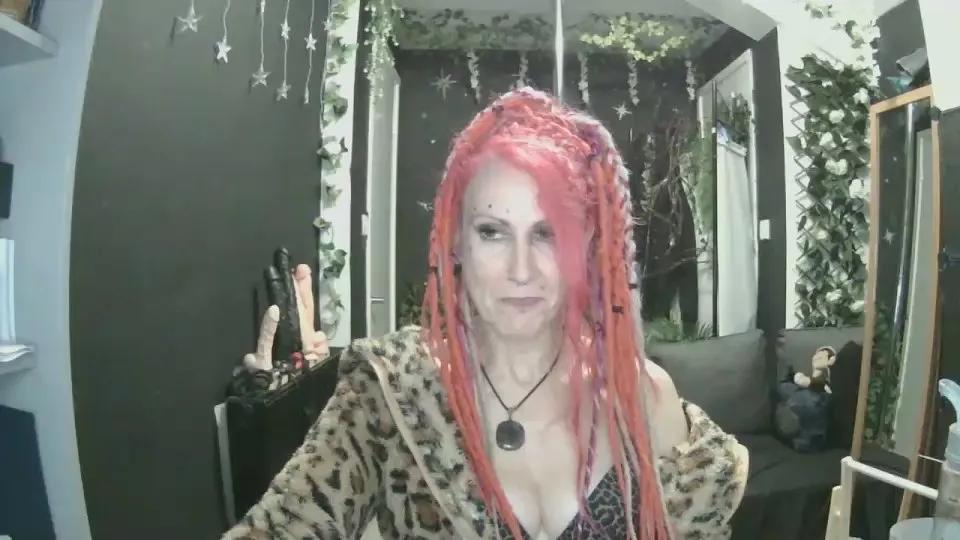 SkySparks on Cam4 