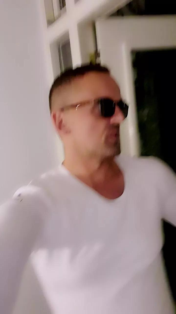 Offline SlutboyBen on Cam4