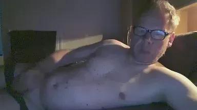 Offline slutboyx73 on Cam4