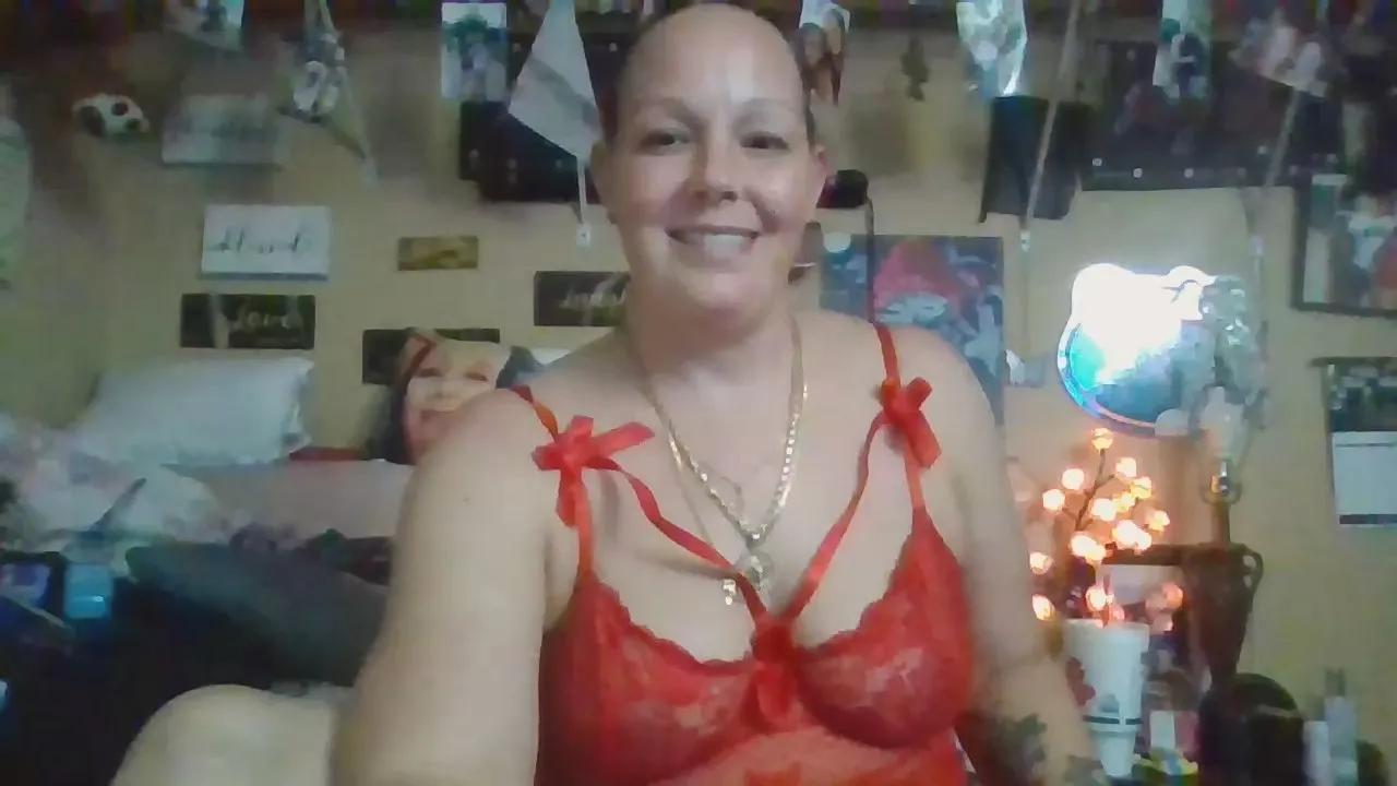 Offline slutqueen_love on Cam4