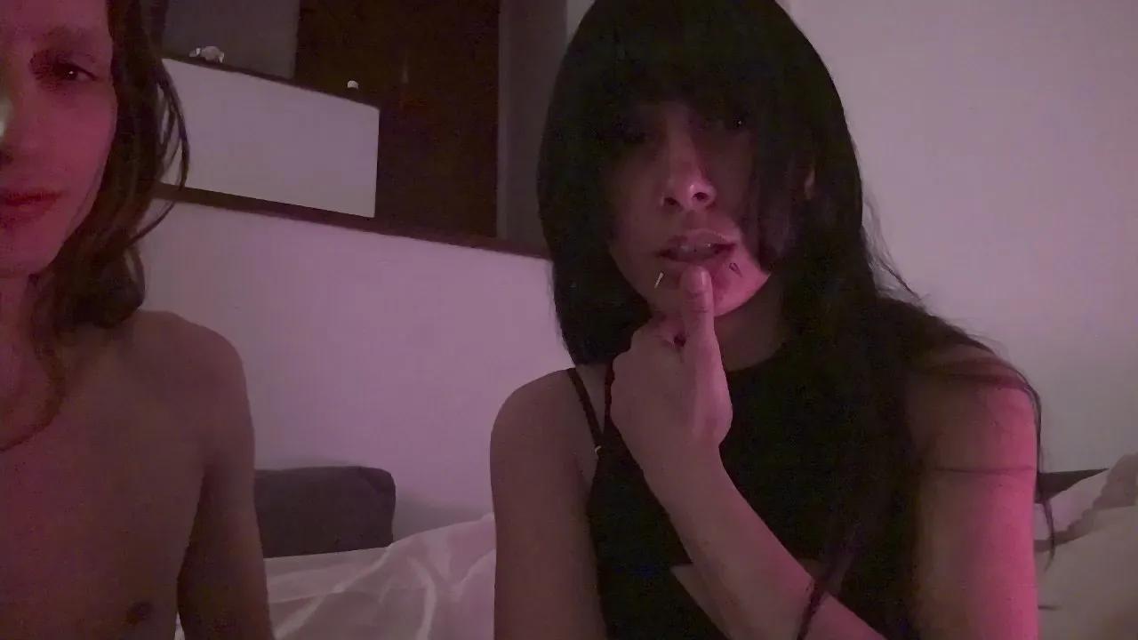 Cam4 soFttpawzz_44 is Freechat soFttpawzz_44 —  #cosplay #smoke #feet #pussy #strapon #masturbation #milk