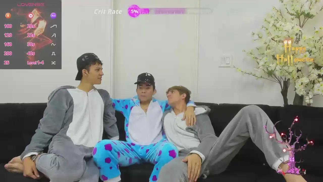 Straww_Boys —  #analtoys #schoolgirl #deepthroat #AssToMouth #anal #spanking #threesome