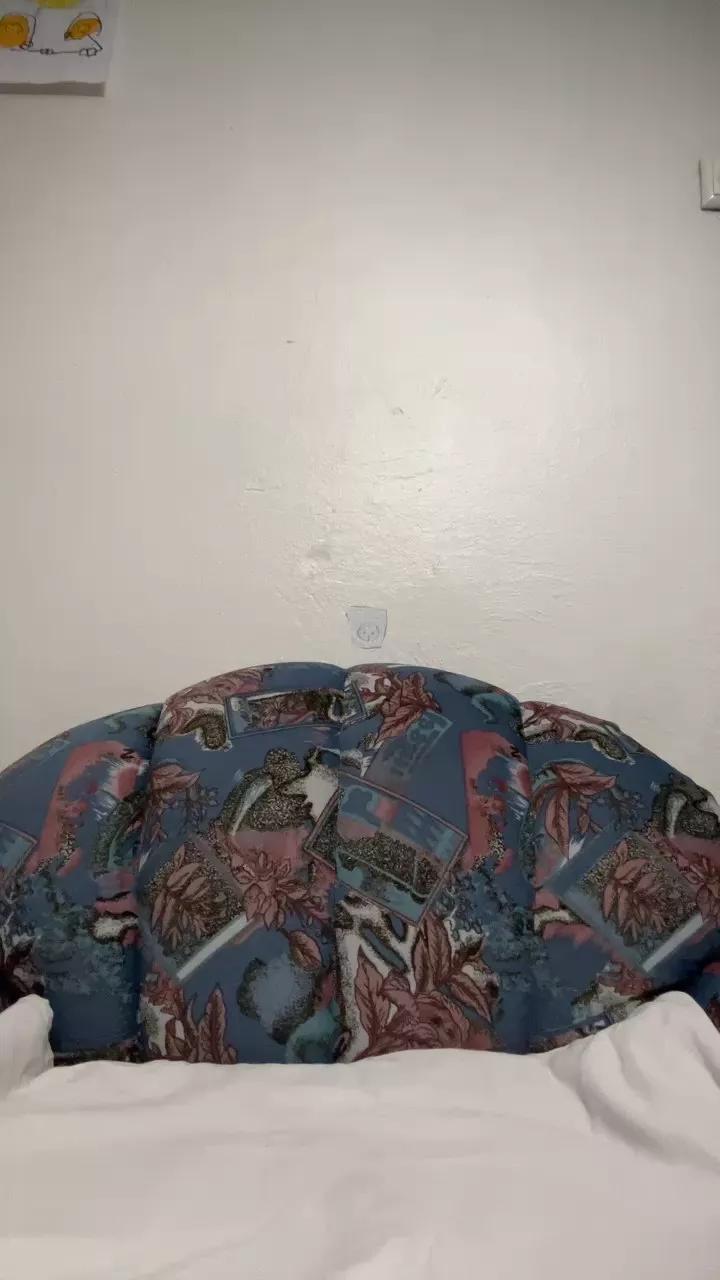Offline sunnycouple8391 on Cam4